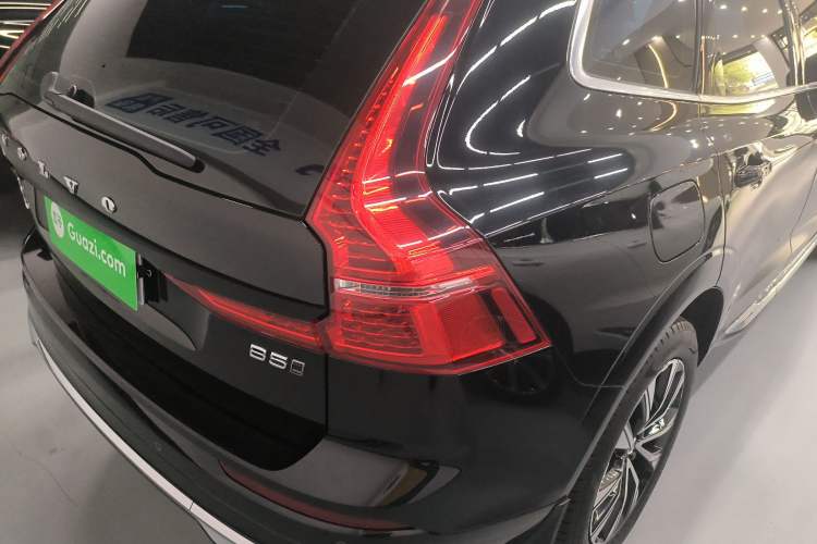 Used Volvo XC60 2024 B5 4x4 Smart Luxury Edition