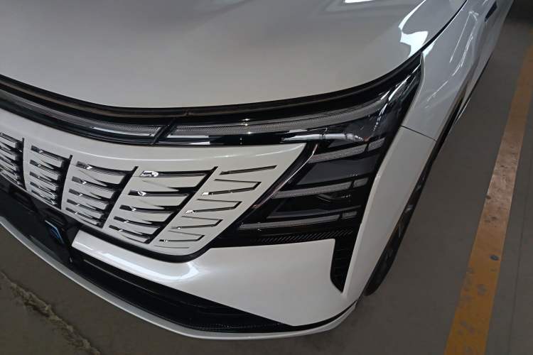 Used CHANGAN CS75 PLUS 2025 4th Generation 1.5T New Blue Whale Smart Luxury Edition
