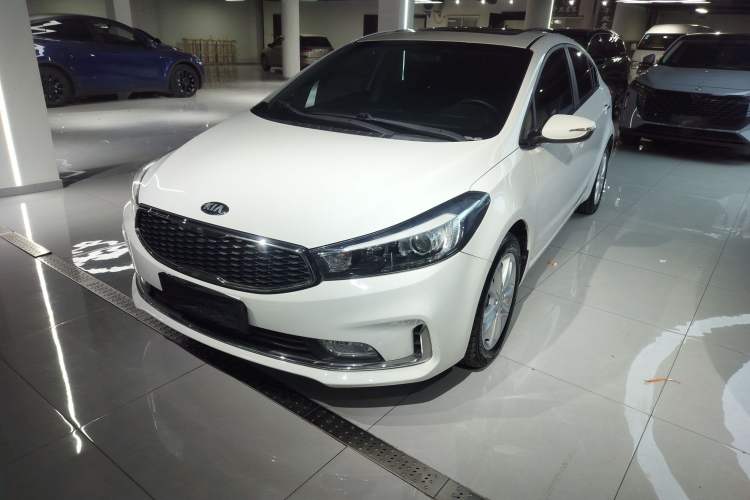 Used Kia K3 2016 1.6L Automatic GLS
