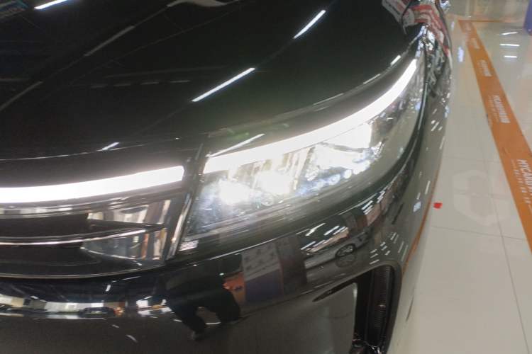 Used Hima AITO M7 2024 1.5T Intelligent Driving Rear-Drive Pro Version 5 Seats Left Front Headlight