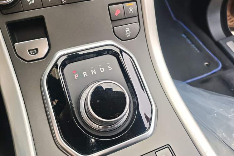 Used Land Rover Range Rover Evoque 2016 2.0T SE Smart Glow Edition
