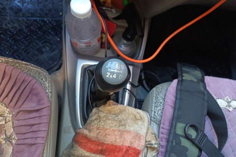 Used Honda City Classic 2011 1.5L Manual Elite Edition Gear Lever