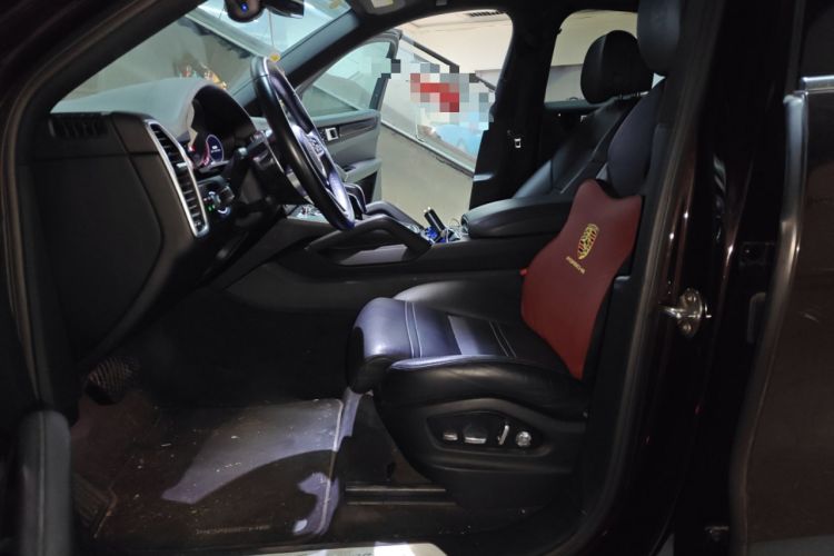 Used Porsche Cayenne 2019 Cayenne Coupé 3.0T Left Front Seat