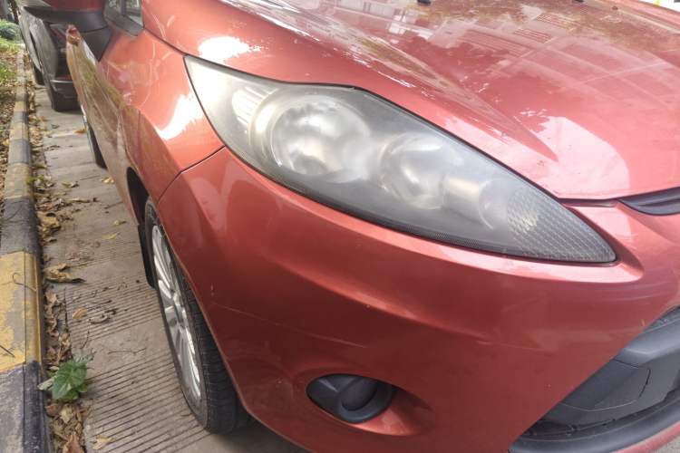 Used Ford Fiesta 2011 Hatchback 1.5L Automatic Fashion Edition
