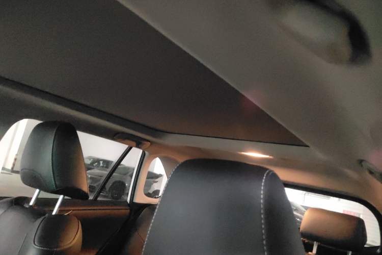 Used Toyota RAV4 2021 2.0L CVT Four-Wheel Drive Premium Edition