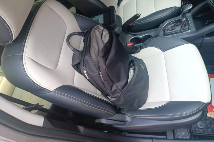 Used CHANGAN CS35 2017 1.6L Automatic Luxury Model
