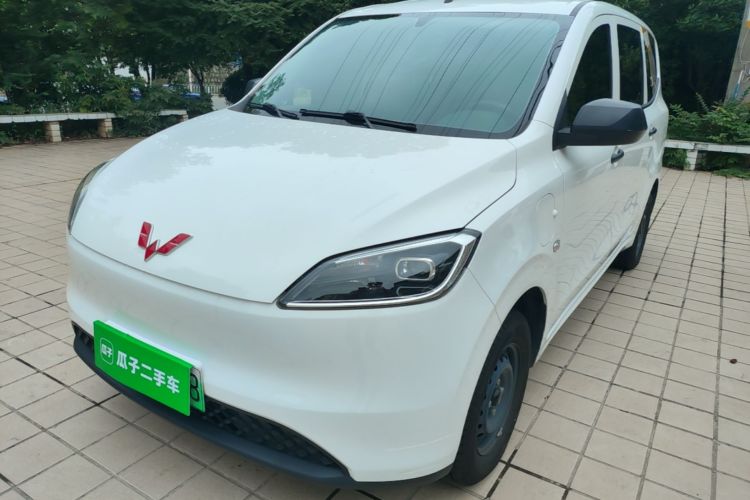 Used Wuling Hongguang New Energy 2024 All-Electric Model 300KM Practical Version