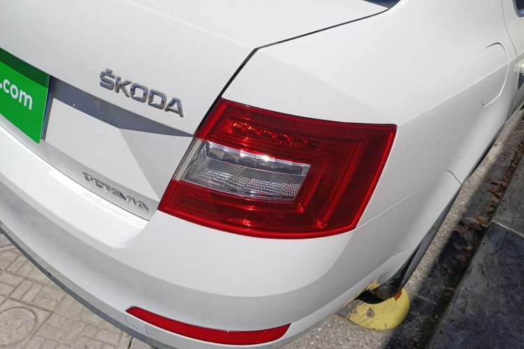Used Skoda Octavia 2015 1.6L Automatic Yijie Edition
