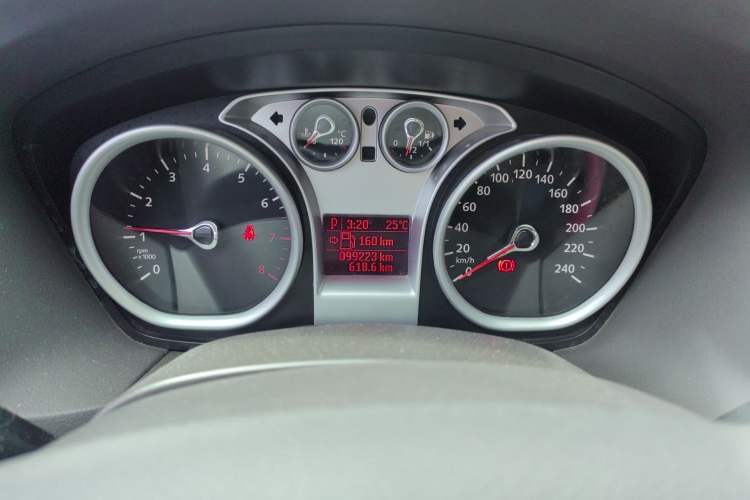 Used Ford Focus 2013 Hatchback Classic 1.8L Automatic Fashion Edition Instrument Cluster