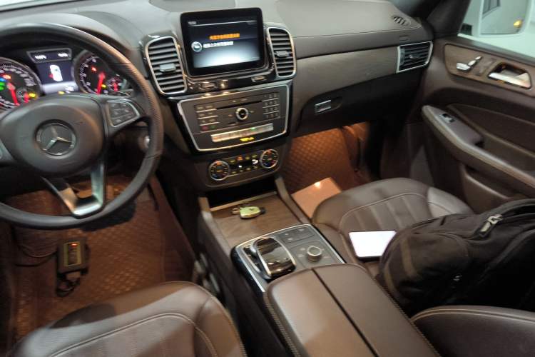 Used Mercedes-Benz GLE 2017 GLE 320 4MATIC Dynamic Model