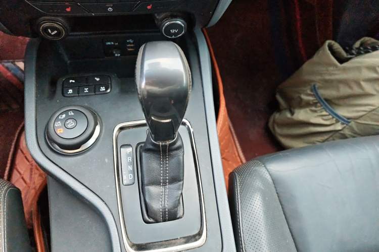 Used Ford Everest 2016 2.0T Gasoline Automatic 4x4 Luxury Edition