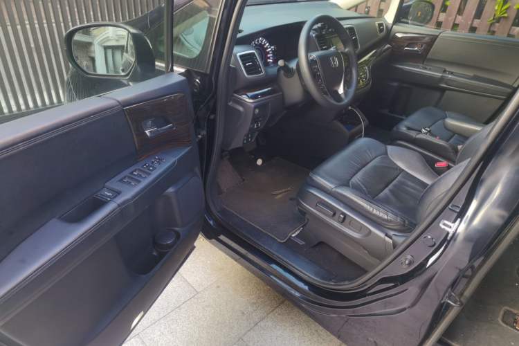 Used Honda Odyssey 2018 2.4L Luxury Edition
