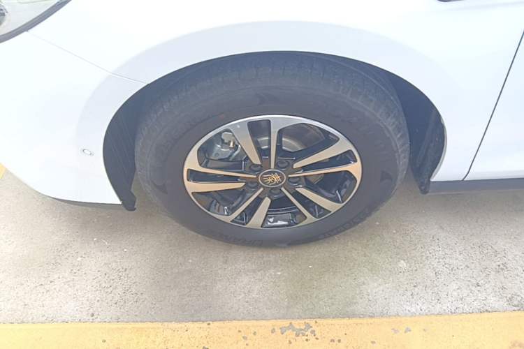 Used BYD Qin PLUS 2025 DM-i Smart Drive 120KM Superior Model