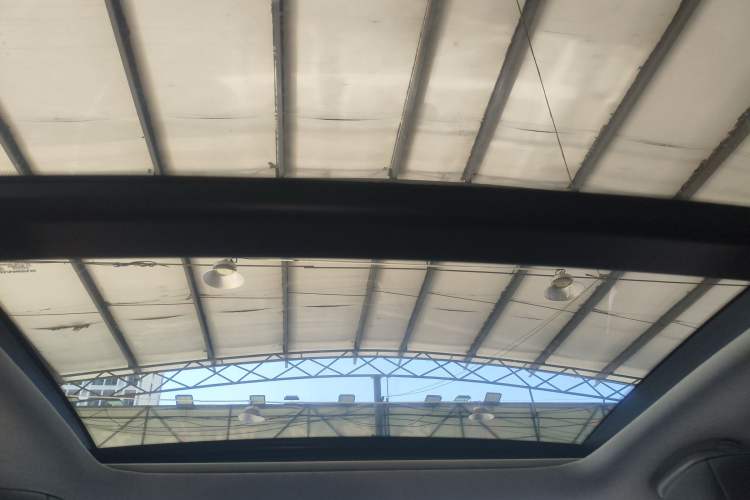 Used Changan Ruicheng CC 2022 Blue Whale Edition 1.5T DCT Prestige Model