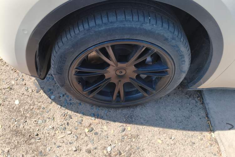 Used Tesla Model Y 2023 Rear-Wheel-Drive Version