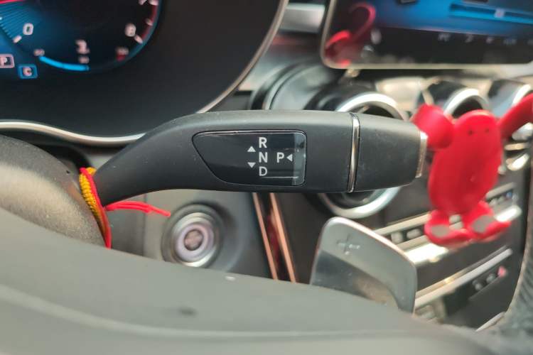 Used Mercedes-Benz C-Class 2021 C 200 L Fashion Edition Sport Version Gear Lever