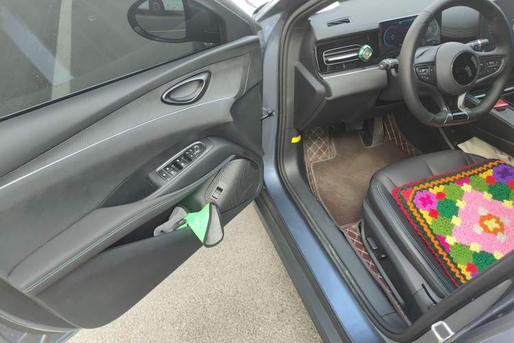 Used BYD Seal 06 New Energy 2024 DM-i 80KM Prestige Model Driver Seat