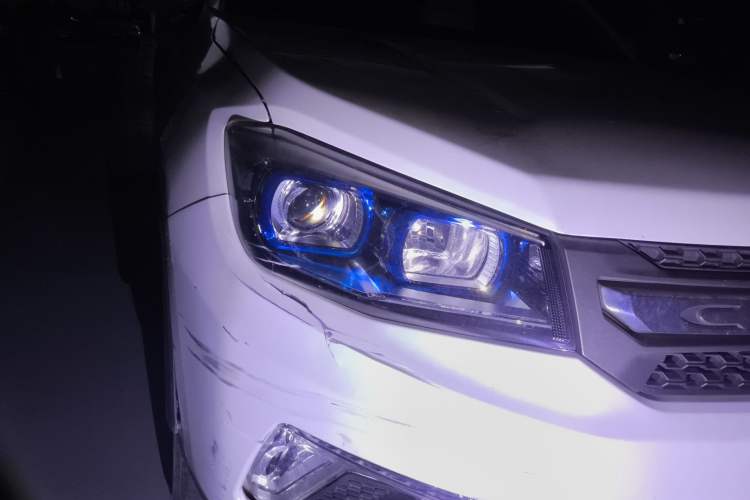 Used CHANGAN CS75 2017 Shangkui Edition 1.5T Automatic Fengxiang Model
