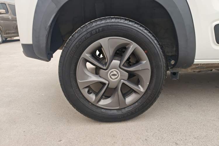 Used Dongfeng NAMMI EX1 2022 Revised PRO Yuecheng Version Right Rear Wheel Hub