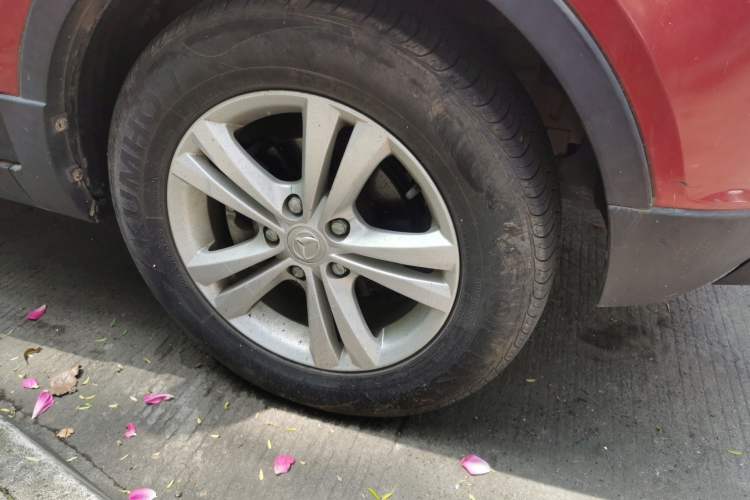 Used HYOSOW S3 2014 1.5L Luxury Version China IV Emission Standard