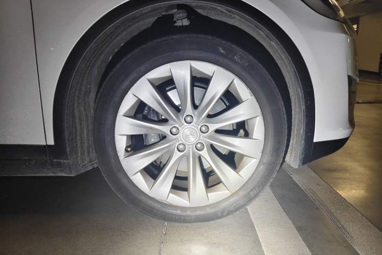 Used Tesla Model X 2019 Long-Range Version