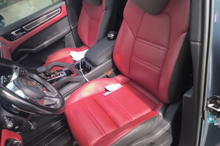 Used Porsche Cayenne 2018 Cayenne 3.0T Left Front Seat