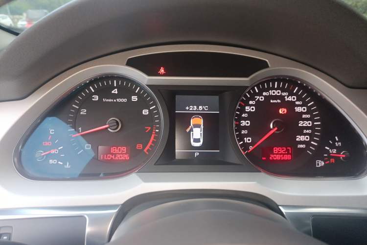 Used Audi A6L 2011 2.0 TFSI Automatic Standard Edition Instrument Cluster