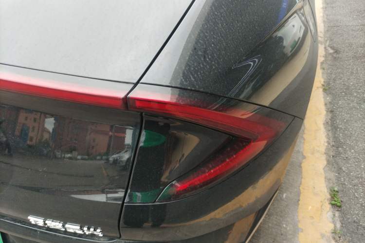 Used Wuling Xingguang 2023 150 Advanced Edition Right Rear Taillight