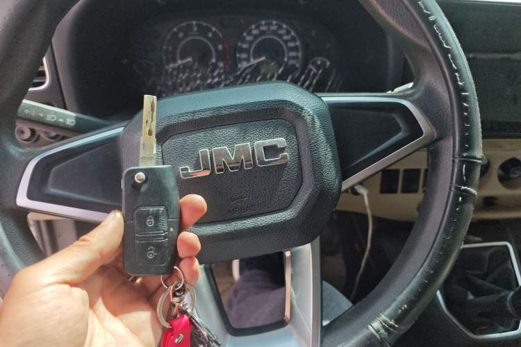 Used JMC Transit 2020 2.8T Business-Grade Long-Wheelbase Mid-Roof 9-Seater China V Emission Standard JX493 Vehicle Key