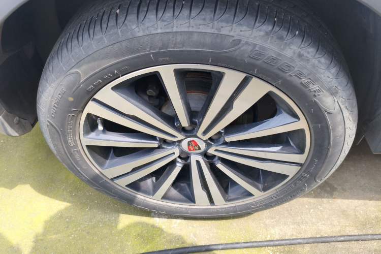 Used Roewe RX5 2020 20T Automatic 4G Connected Million Edition
