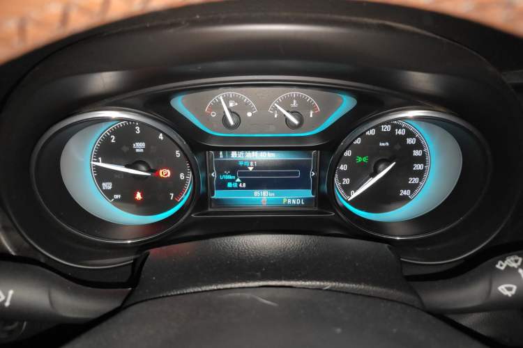 Used Buick Envision 2016 20T Two-Wheel-Drive Elite Model Instrument Cluster