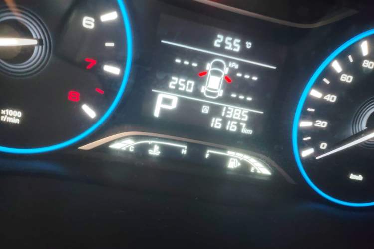 Used GAC Trumpchi GS4 2018 235T Automatic Two-Wheel Drive Luxury Smart Connectivity Version Odometer Close Up