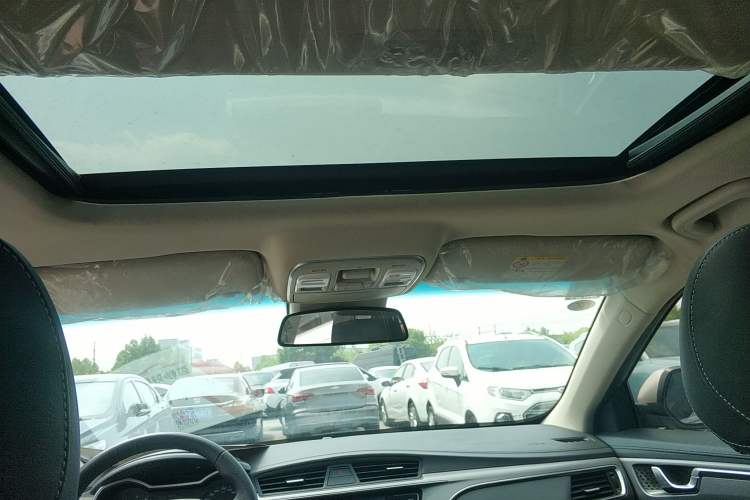 Used Geely Auto Emgrand GL 2017 1.8L Manual Elite Model Headliner