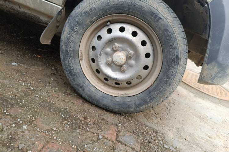 Used Wuling Zhiguang 2013 1.0L Practical Version