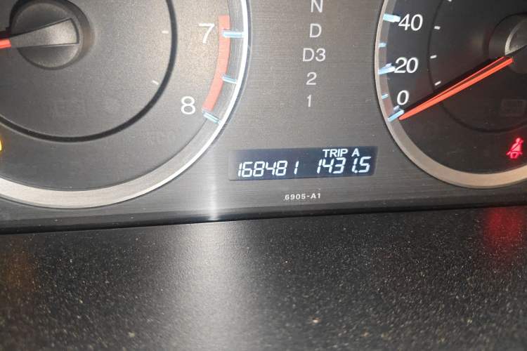 Used Honda Accord 2012 2.0L SE Odometer Close Up