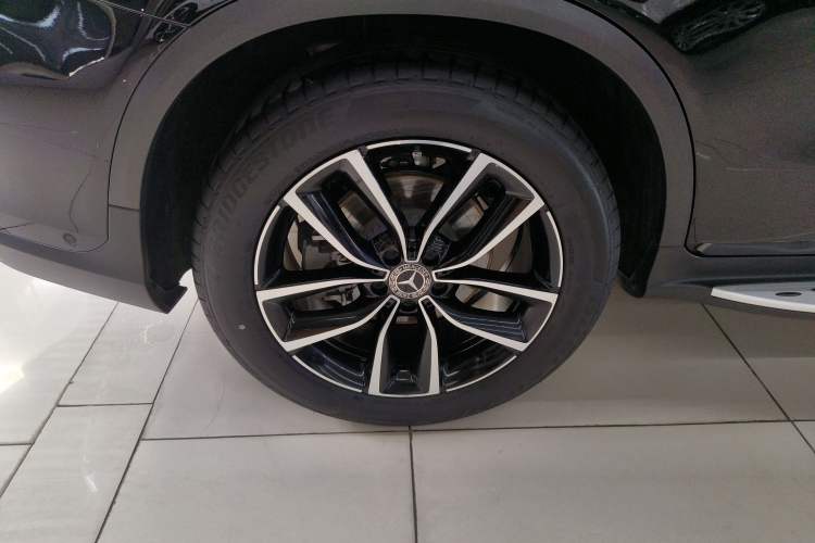 Used Mercedes-Benz GLC 2021 GLC 300 L 4MATIC Dynamic Model
