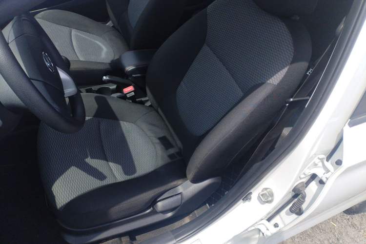 Used Hyundai Verna (older generation) 2017 1.4L Manual Refreshed Version China V Standard Left Front Seat