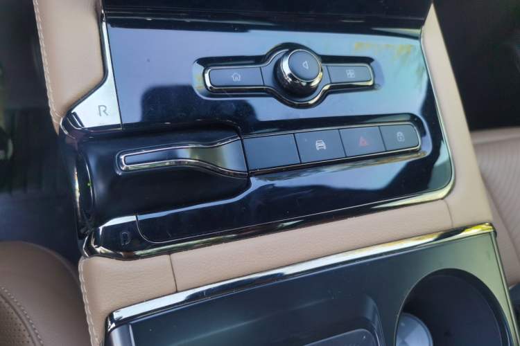 Used Nio ES8 2020 415 km Range 6-Seater Version
