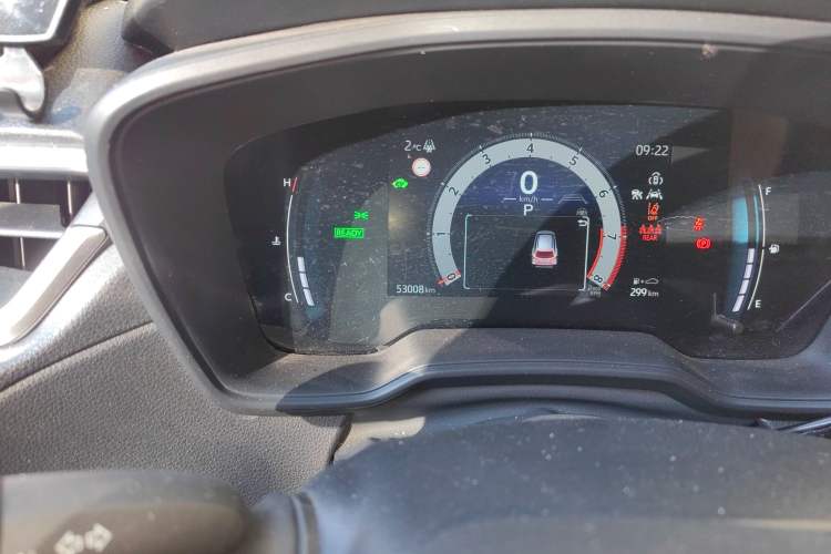 Used Toyota Corolla Cross 2024 2.0L Smart Electric Hybrid Dual-Engine Pioneer Edition
