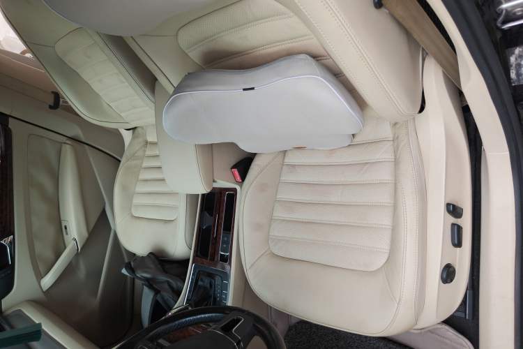 Used Volkswagen Passat 2013 1.8TSI DSG Prestige Edition Left Front Seat