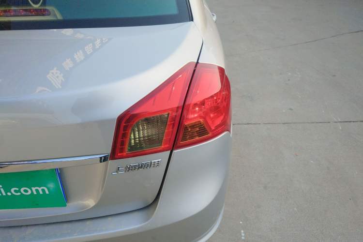 Used Buick Excelle 2013 1.5L Automatic Classic Model Right Rear Taillight