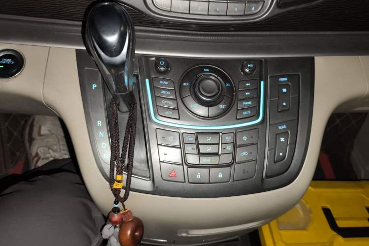 Used Buick GL8 2011 2.4L LT Luxury Business Executive Edition Gear Lever