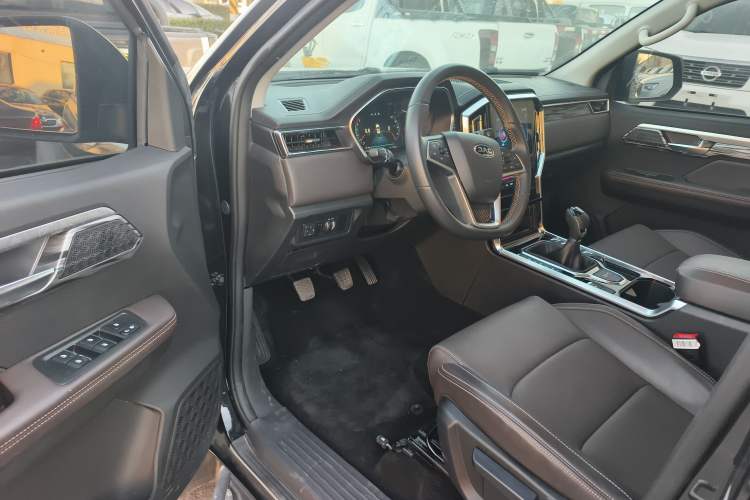 Used JAC Hantoo 2021 2.0T Commercial Version Manual Diesel Two-Wheel Drive Elite Large Double Cabin HFC4DB2-2E
