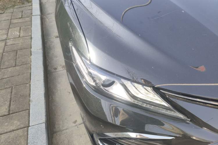 Used Toyota Camry 2021 2.0G Luxury Edition
