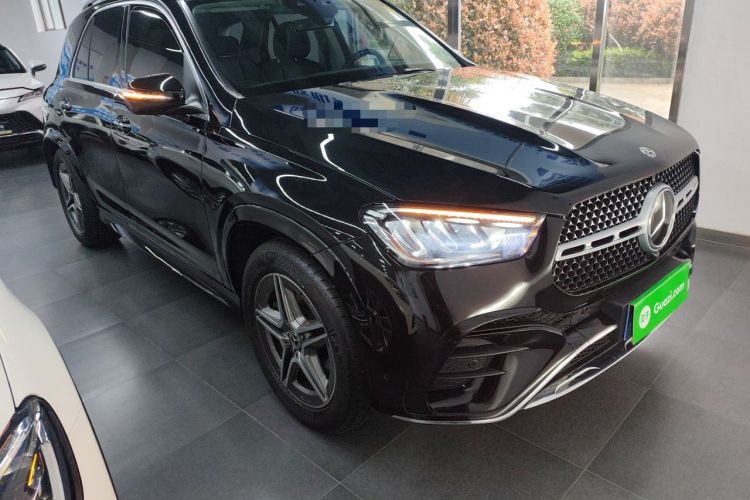 Used Mercedes-Benz GLE 2024 GLE 450 4MATIC Stylish Model Front Right 45 Deg