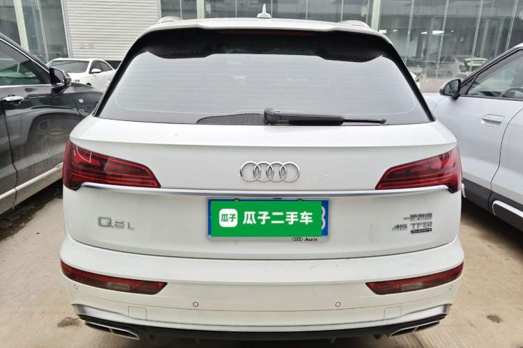 Used Audi Q5L 2022 Updated 45T Luxury Dynamic Version Rear