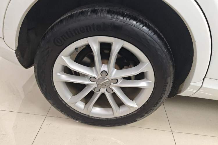 Used Audi Q3 2016 30 TFSI Collector's Edition Comfort Model