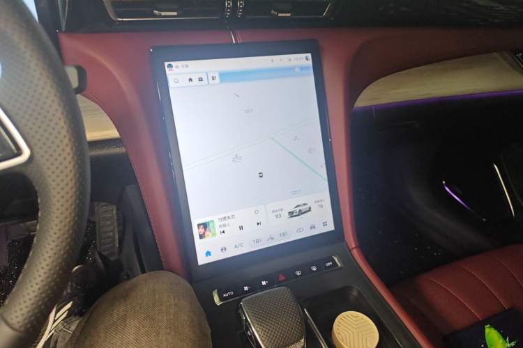 Used Hongqi H5 PHEV 2025 170 Super Hybrid Version Audio And AC Panel