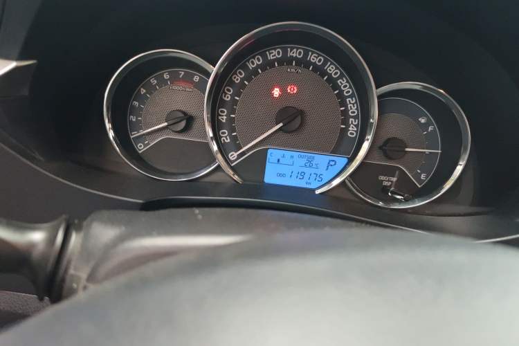 Used Toyota Levin 2016 1.6G CVT Elite Edition Odometer Close Up