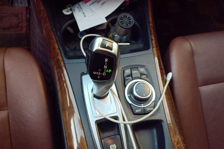 Used BMW X5 2011 xDrive35i Luxury Model
